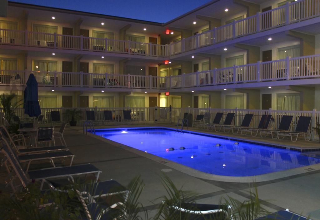 Oceanus Motel - Рехобот Бич Экстерьер фото